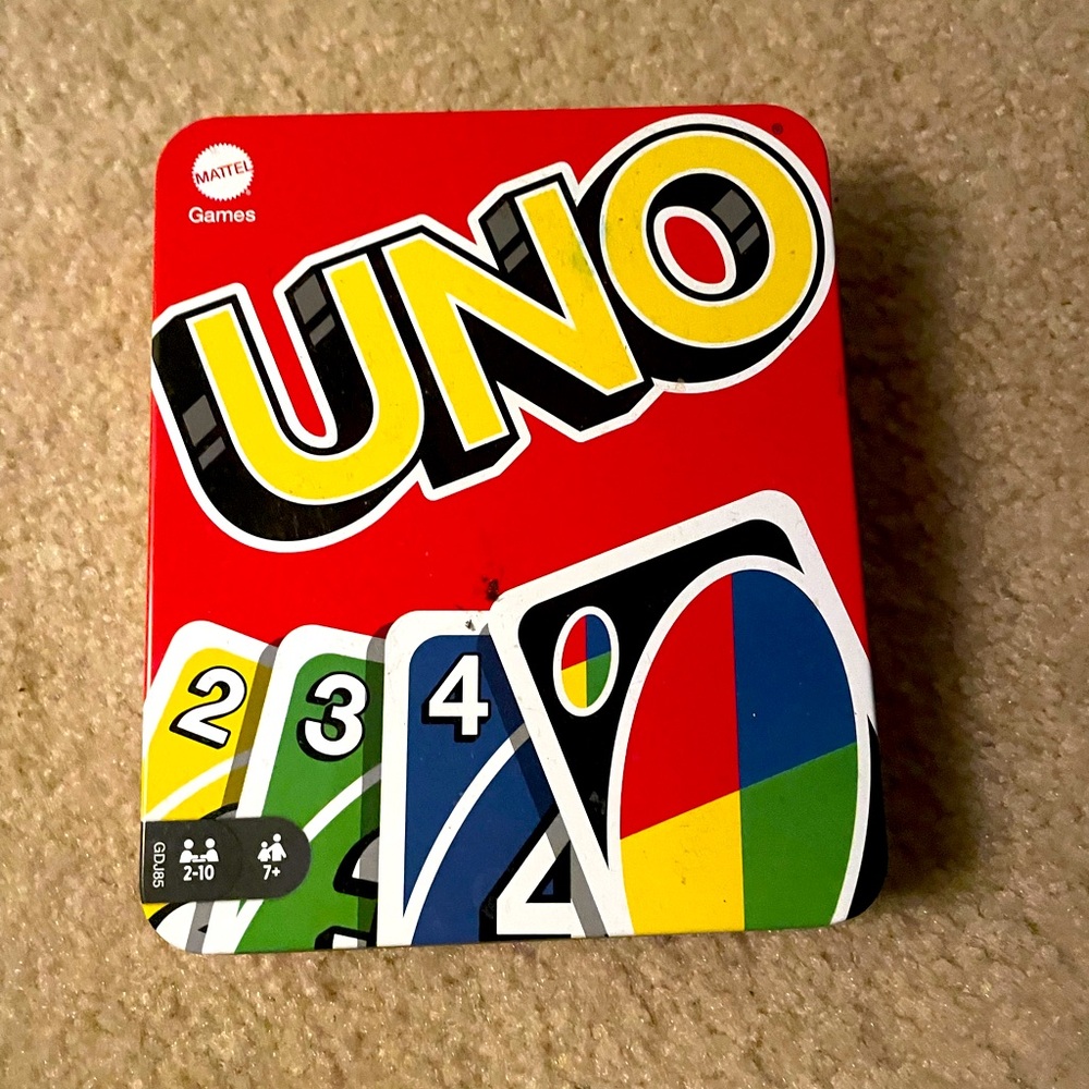 Mattel Games UNO: Classic With Tin Box